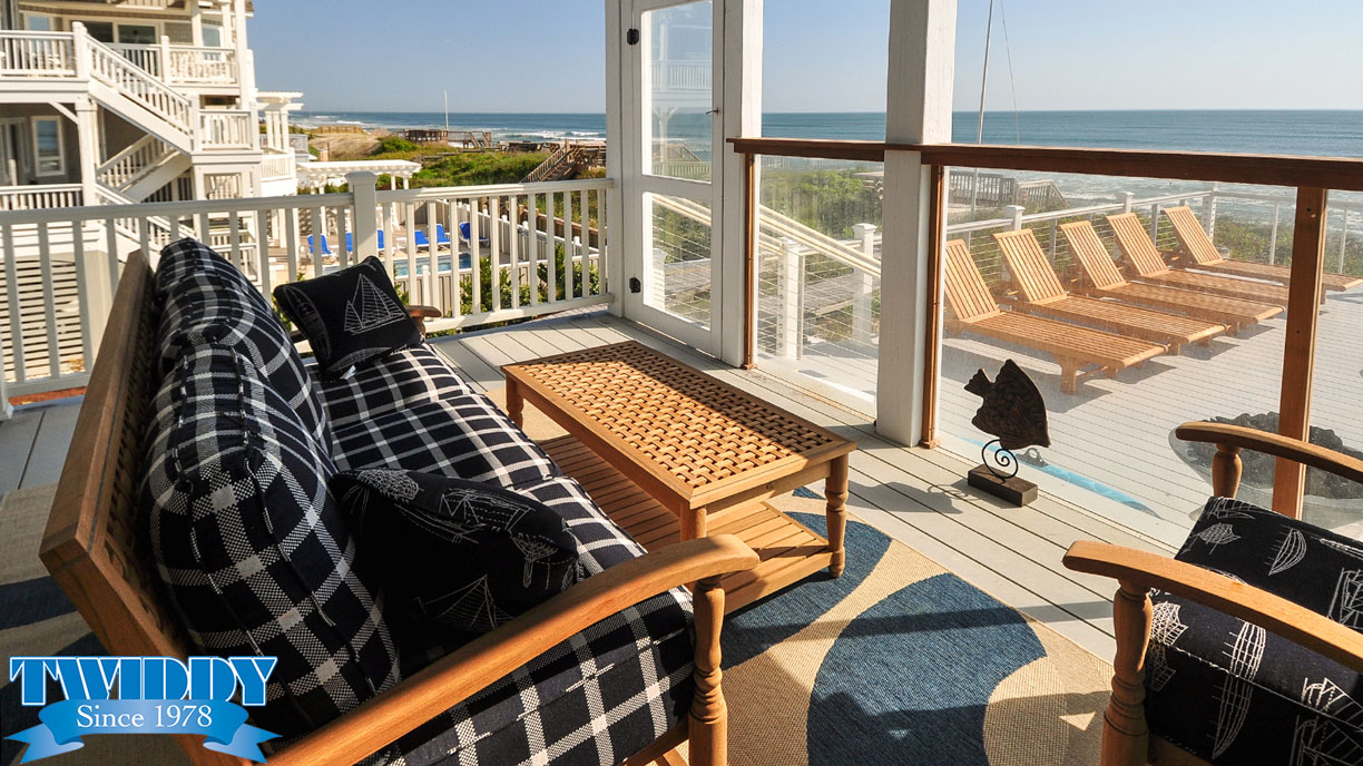Outdoor living & deck | Finch and Company OBX Construction