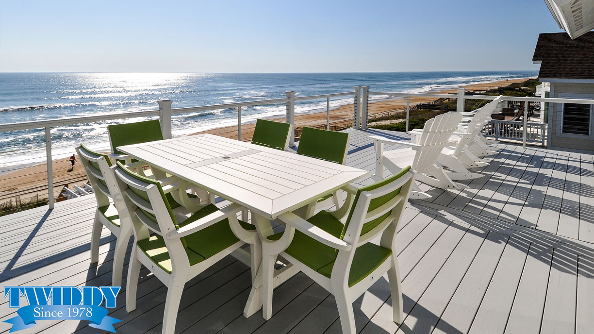 Deck | Finch and Company OBX Construction