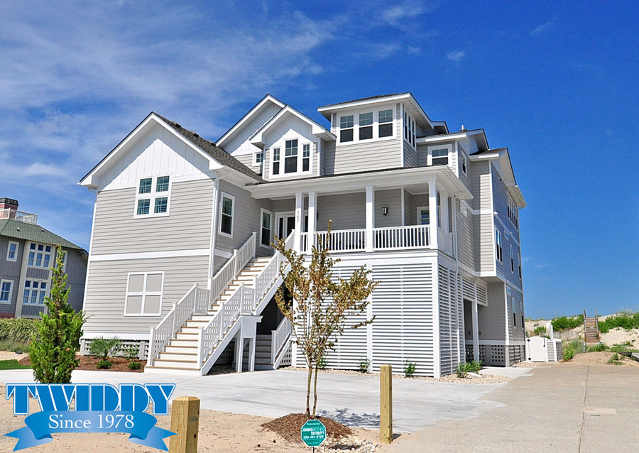 Exterior House | Finch and Company OBX Construction