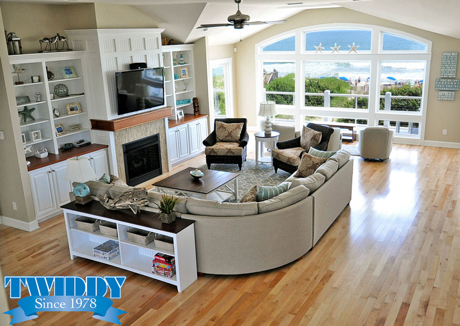 Living Room & Built In Entertainment | Finch and Company OBX Construction