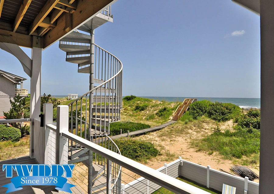 Stairs | Finch and Company OBX Construction