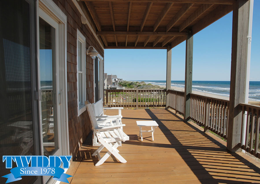 Deck & railings | Finch and Company OBX Construction