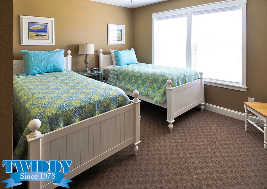 twin Bedroom | Finch and Company OBX Construction