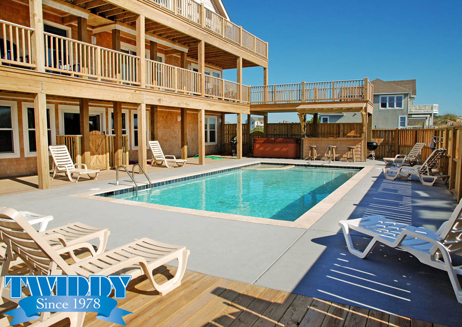 Pool & Outdoor Kitchen| Finch and Company OBX Construction